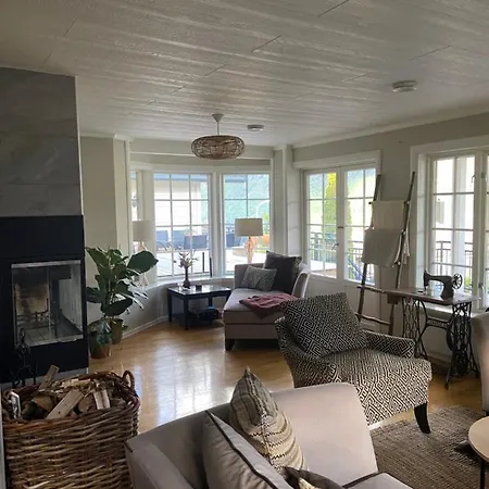 Appartement Aarnes House *