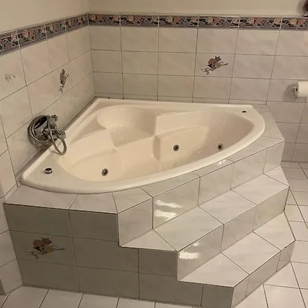 Aarnes House Apartament *